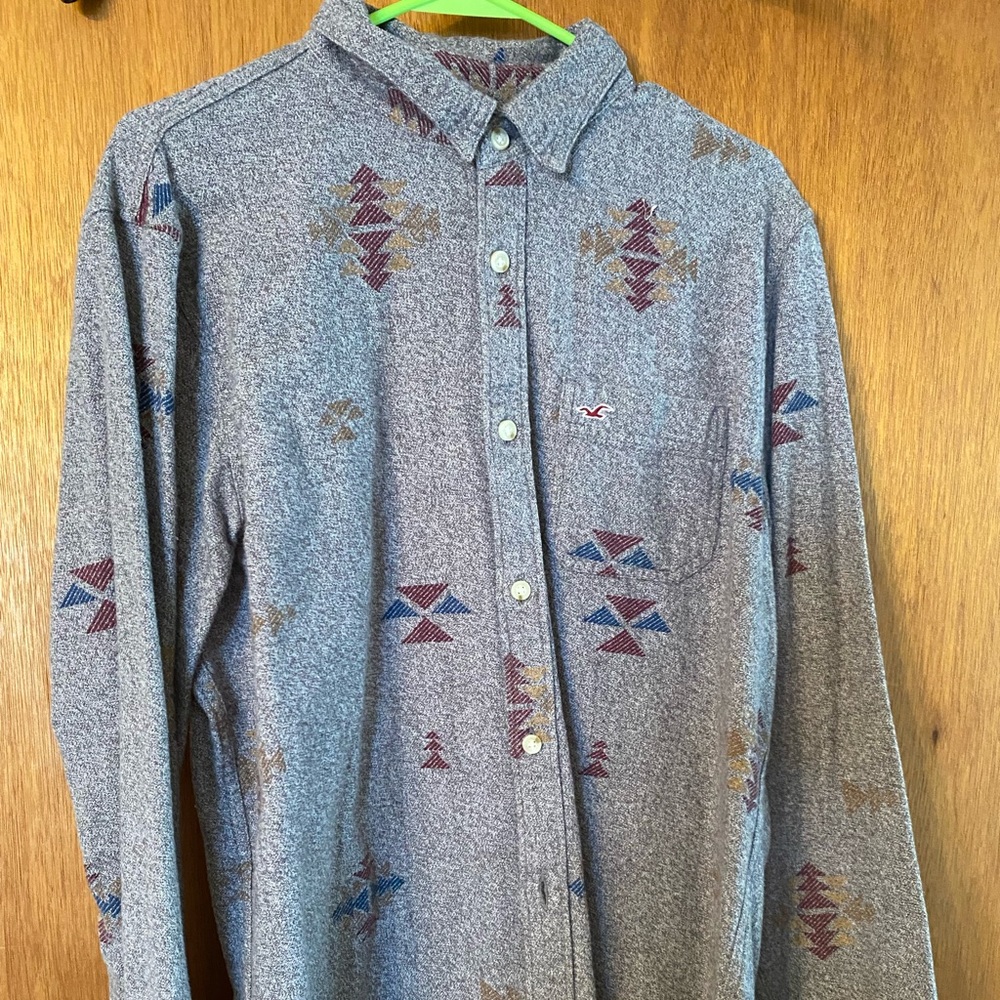 Mens L Hollister